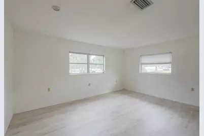 2712 Grand Island Shores Road, Eustis, FL 32726 - Photo 17