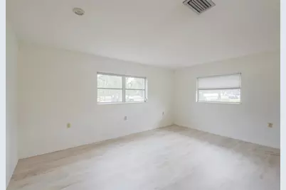2712 Grand Island Shores Road, Eustis, FL 32726 - Photo 17