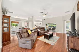 16562 SE 77th Northridge Ct, The Villages, FL 32162 - Photo 17