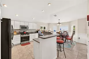 16562 SE 77th Northridge Ct, The Villages, FL 32162 - Photo 23