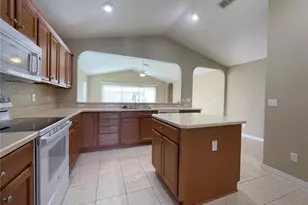 17408 SE 121st Cir, Summerfield, FL 34491 - Photo 7