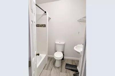 16 N Christiana Avenue, Apopka, FL 32703 - Photo 3