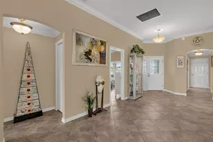 694 Avecilla Dr, The Villages, FL 32162 - Photo 5