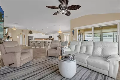 694 Avecilla Drive, The Villages, FL 32162 - Photo 7