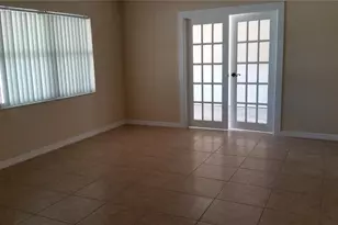 931 Cedar Cir, Tavares, FL 32778 - Photo 5