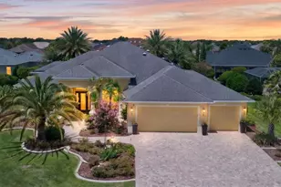 622 Laurel Run, The Villages, FL 32162 - Photo 1