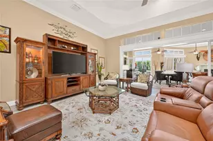 622 Laurel Run, The Villages, FL 32162 - Photo 15