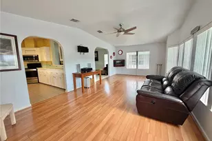 403 Palo Verde Dr, Leesburg, FL 34748 - Photo 3