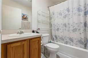 2732 Privada Dr, The Villages, FL 32162 - Photo 17