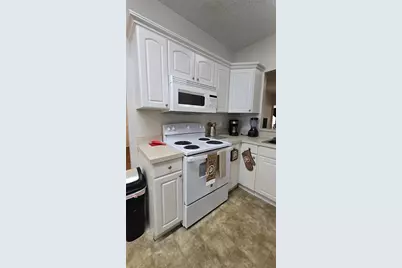 8838 Coral Palms Court #B, Kissimmee, FL 34747 - Photo 9
