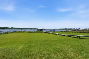 3716 Bayshore Cir, Tavares, FL 32778 - Photo 81