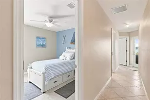 3716 Bayshore Cir, Tavares, FL 32778 - Photo 47