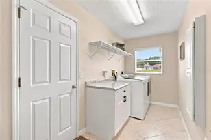 3716 Bayshore Cir, Tavares, FL 32778 - Photo 33