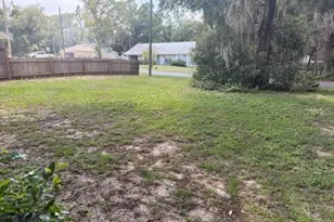 40950 W 9th Ave, Umatilla, FL 32784 - Photo 5