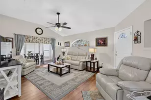 5704 King James Ave, Leesburg, FL 34748 - Photo 15