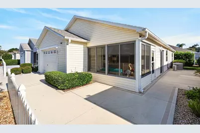 2207 Jetta Way, The Villages, FL 32162 - Photo 3