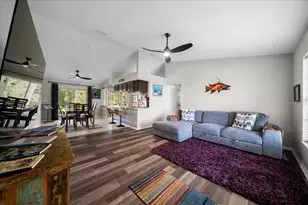 11275 W Pool Ct, Crystal River, FL 34429 - Photo 7