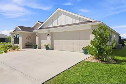 7634 Frank Dipietro Dr Drive, The Villages, FL 34762 - Photo 5