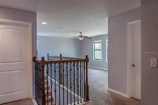 612 Silverthorn Pl, Groveland, FL 34736 - Photo 17