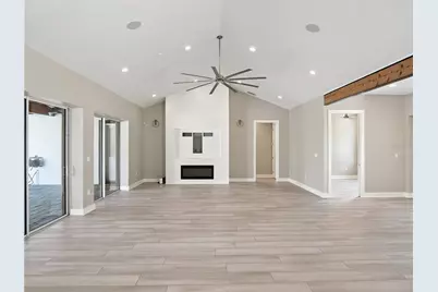 19415 Villa City Road, Groveland, FL 34736 - Photo 11