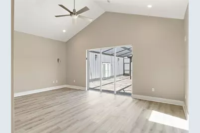 19415 Villa City Road, Groveland, FL 34736 - Photo 13