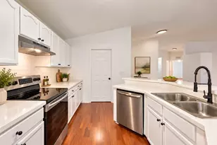 213 Verbena St, Davenport, FL 33837 - Photo 7