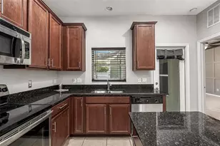 611 Tiger Bay Ct, Groveland, FL 34736 - Photo 13