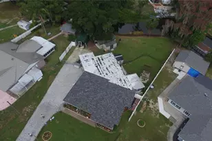 12115 Virginia Dr, Leesburg, FL 34788 - Photo 5