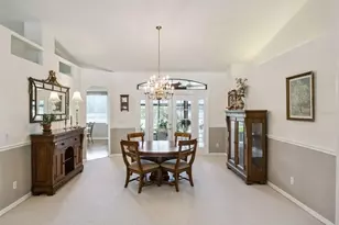 21824 Tartan St, Leesburg, FL 34748 - Photo 9