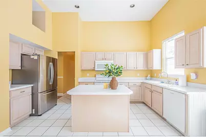 7004 Pine Hollow Drive, Mount Dora, FL 32757 - Photo 9