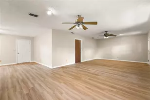 17911 Beach St, Umatilla, FL 32784 - Photo 7