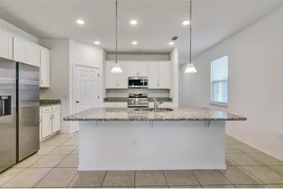 2599 Avalon Park Boulevard, Tavares, FL 32778 - Photo 3