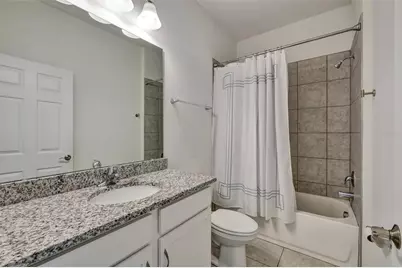 2599 Avalon Park Boulevard, Tavares, FL 32778 - Photo 17