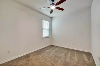 2599 Avalon Park Boulevard, Tavares, FL 32778 - Photo 15
