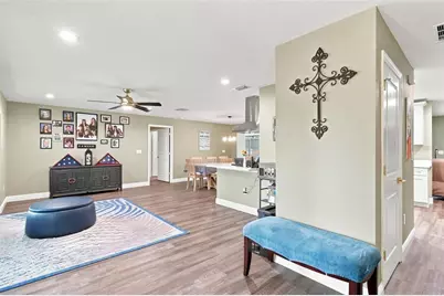 5240 Royal Oak Drive, Fruitland Park, FL 34731 - Photo 11