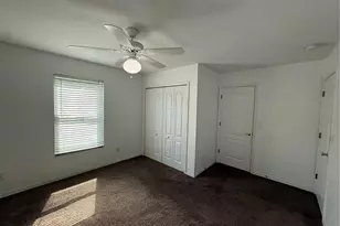 8927 Courtyard Ln, Groveland, FL 34736 - Photo 19