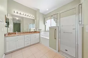 5596 Freeport Dr, Tavares, FL 32778 - Photo 11