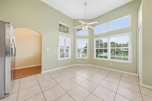 5596 Freeport Dr, Tavares, FL 32778 - Photo 7