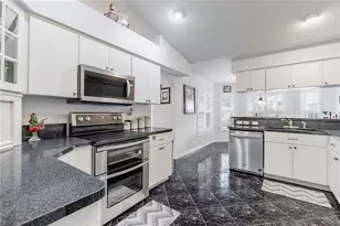 5154 Indian Ocean Loop, Tavares, FL 32778 - Photo 17