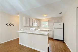 2177 Broxton Pl, The Villages, FL 32162 - Photo 5