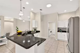 9335 SE 176th Saffold St, The Villages, FL 32162 - Photo 9