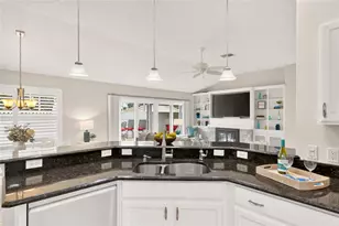 9335 SE 176th Saffold St, The Villages, FL 32162 - Photo 11