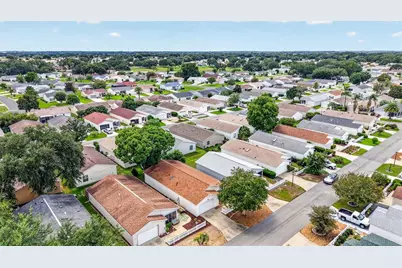 1606 Campos Drive, The Villages, FL 32162 - Photo 31