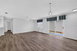 1606 Campos Dr, The Villages, FL 32162 - Photo 9