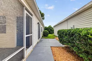 1606 Campos Dr, The Villages, FL 32162 - Photo 25