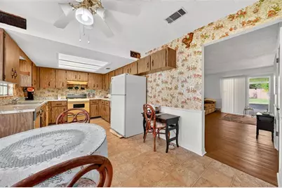 16529 Orange Avenue, Umatilla, FL 32784 - Photo 19