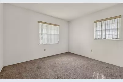 8050 Spring Drive, Yalaha, FL 34797 - Photo 21