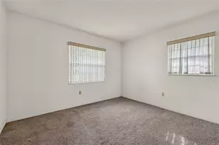 8050 Spring Dr, Yalaha, FL 34797 - Photo 21