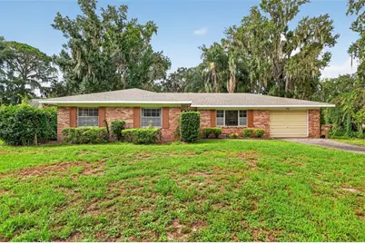 8050 Spring Drive, Yalaha, FL 34797 - Photo 1