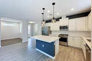 372 Alcove Dr, Groveland, FL 34736 - Photo 17